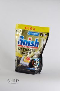 Finish Ultimate Plus kapsule, zelo učinkovite pri pomivanju na krajših pralnih programih. Preverite in nakupujte ugodneje na shiny-outlet.si