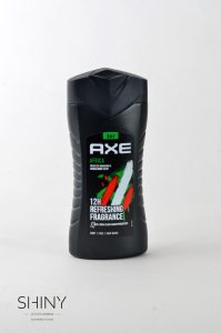 Axe tuš gel, 12 urna svežina za moške. Ekstremno veliko pene, popolna prerojenost po tuširanju in nakupovanju na shiny-outlet.si. Po najboljših cenah.
