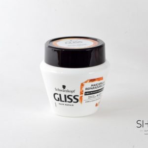 Schwarzkopf Gliss maska za lase, 2v1 tretma za popolno obnovo suhih las. Po dostopnejši ceni na shiny-outlet.si