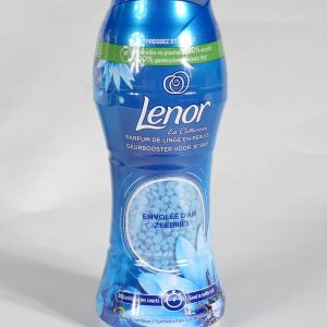 Lenor dišeče kroglice Zeebries, s svežim vonjem morskega vetriča in cvetlic. Obstojna parfumska emulzija, po obstojno ugodni ceni na shiny-outlet.si