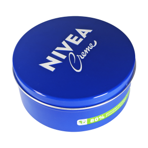 Nivea krema za obraz, roke in telo. Univerzalna različica, z ohranjeno sestavo vse od nastanka. Priljubljena in ugodna izbira na shiny-outlet.si