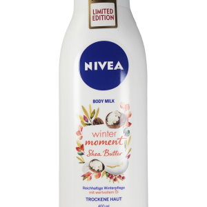 Nivea losjon za telo intenzivno vlaži in neguje kožo, jo naredi svilnato mehko ter zaščiti pred izsušitvijo. Za občutek udobja in svežine skozi ves dan.